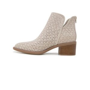 Unionbay Brielle Perforated Ankle Booties Stone Low Heel Zip NWT